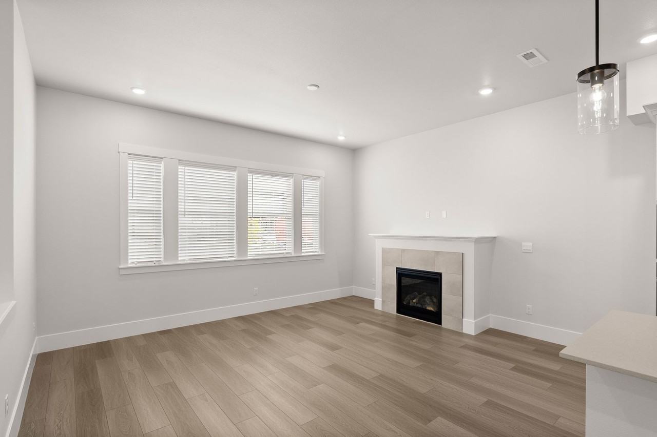 13737 Sw 165th Ave - Photo 5 of 22