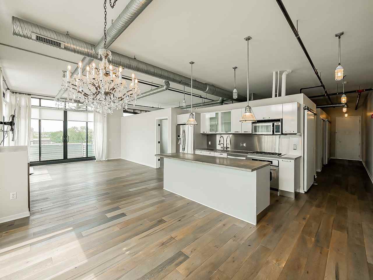 100 N Center St #401 - Photo 5 of 36