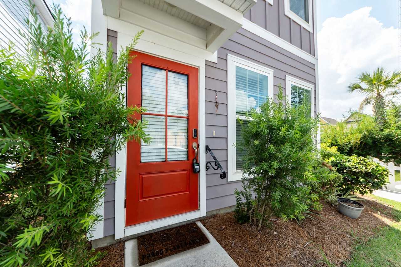 7102 Channel Park Dr - Photo 2 of 29