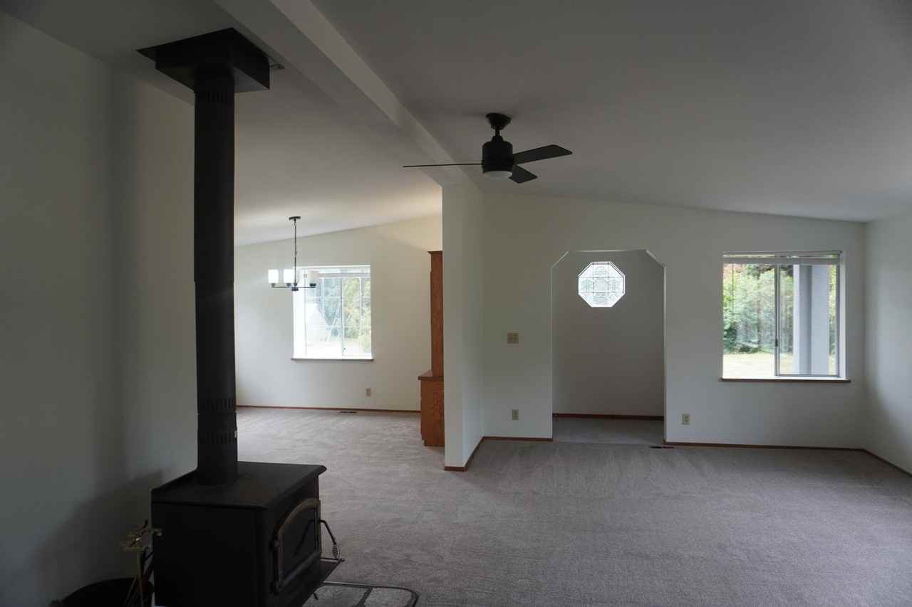 18109 Ne 25th Ave - Photo 3 of 20