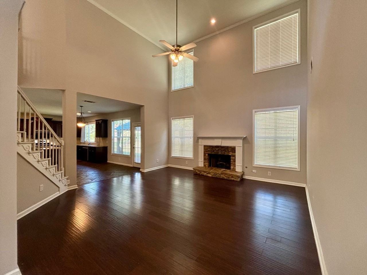 3252 Sandy Branch Ln - Photo 3 of 31