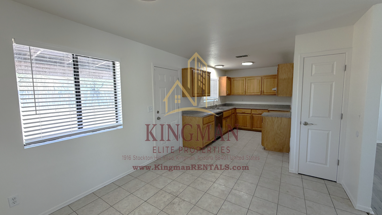 6559 Nielsen Way - Photo 6 of 20