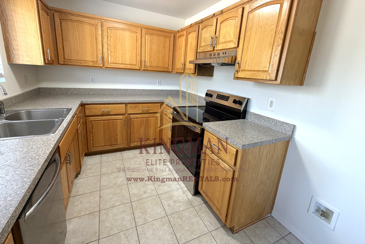 6559 Nielsen Way - Photo 7 of 20