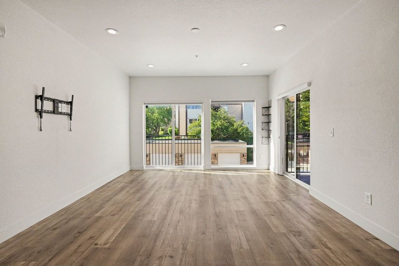 14936 E Hampden Ave #201 - Photo 4 of 21