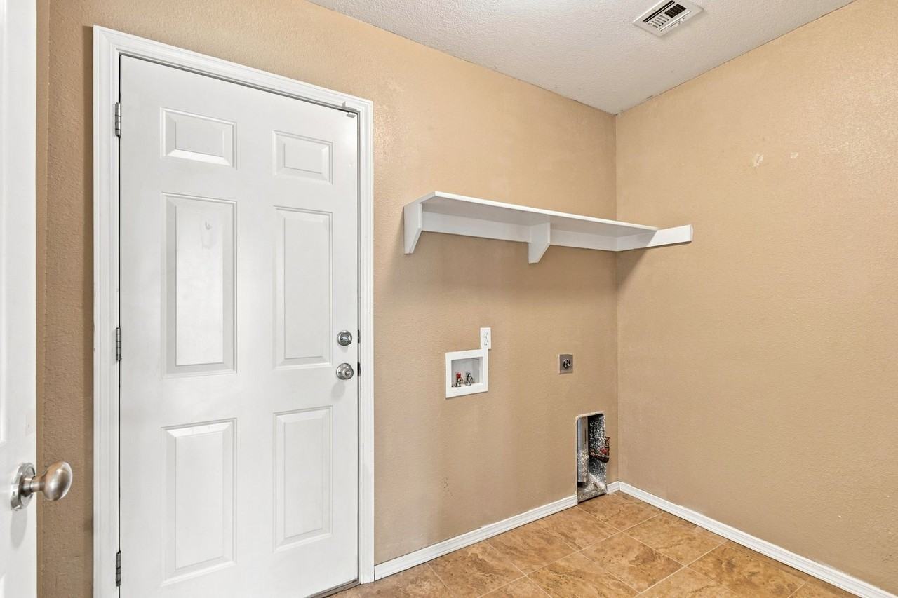 11268 S 275th East Ave - Photo 6 of 22