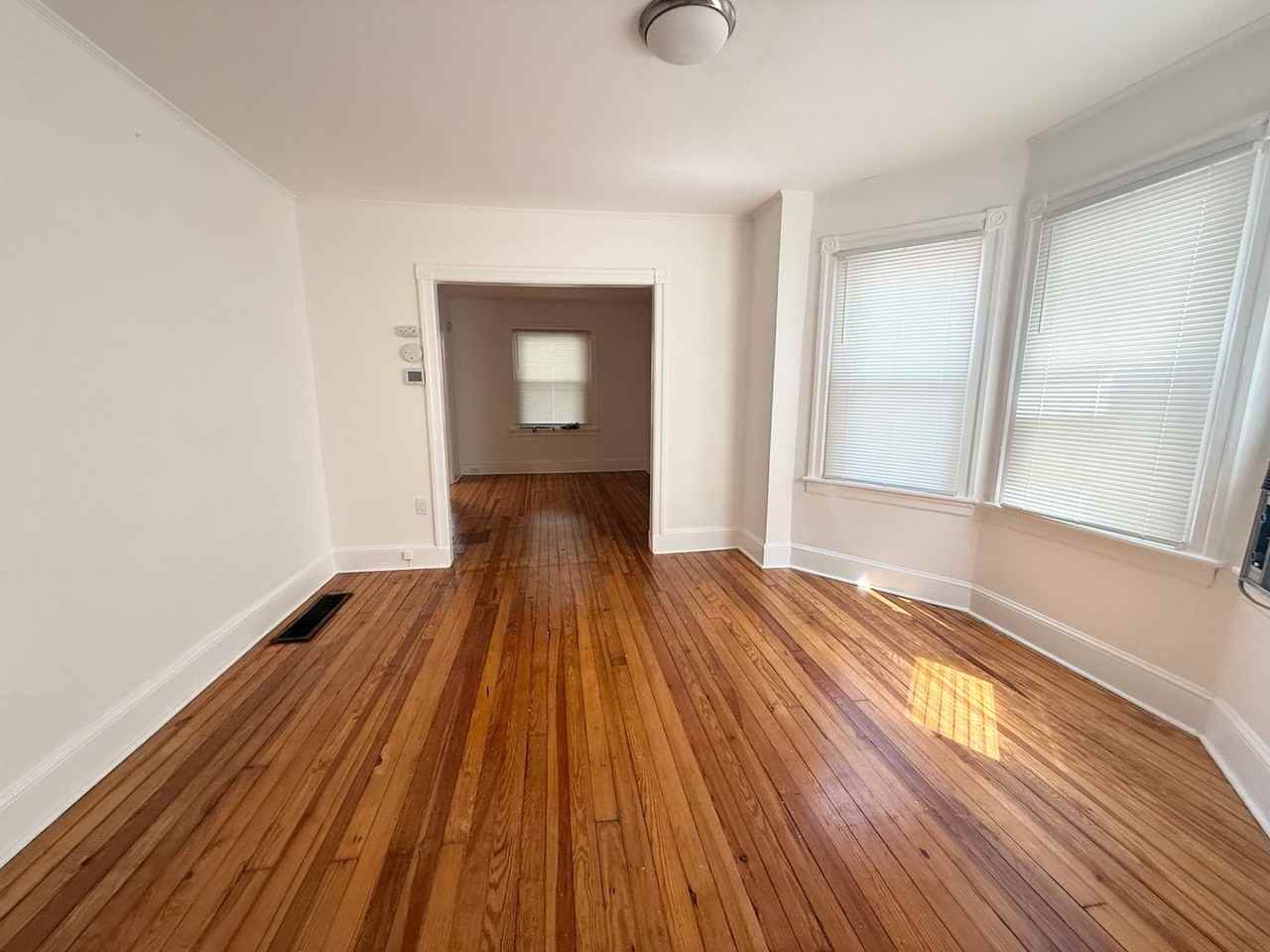 242 Pusey Ave - Photo 7 of 30