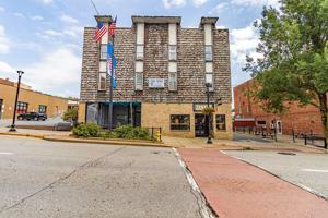 featured image of 458 High St