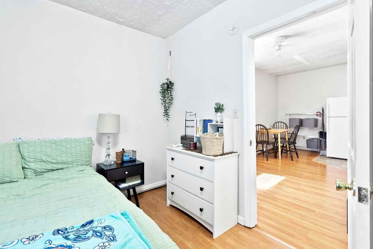 Downtown Morgantown Apartments | Steps from WVU | 1 & 2 Bedrooms Available - Photo 4 of 50