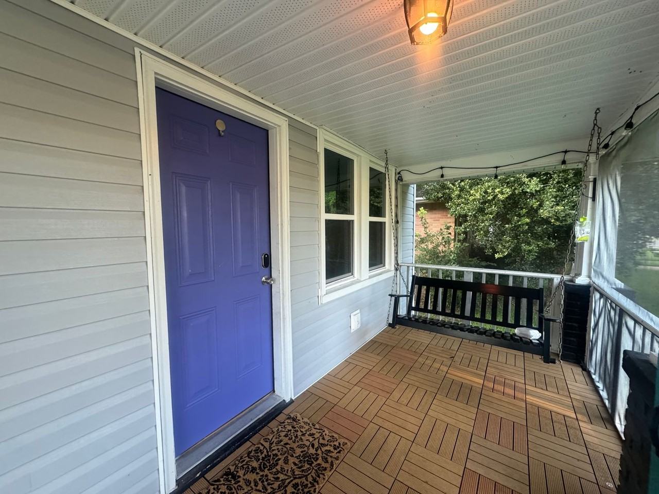 1525 Hawthorne Dr - Photo 4 of 18