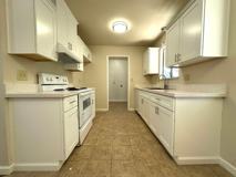 525 Downing Ln - Photo 1 of 1