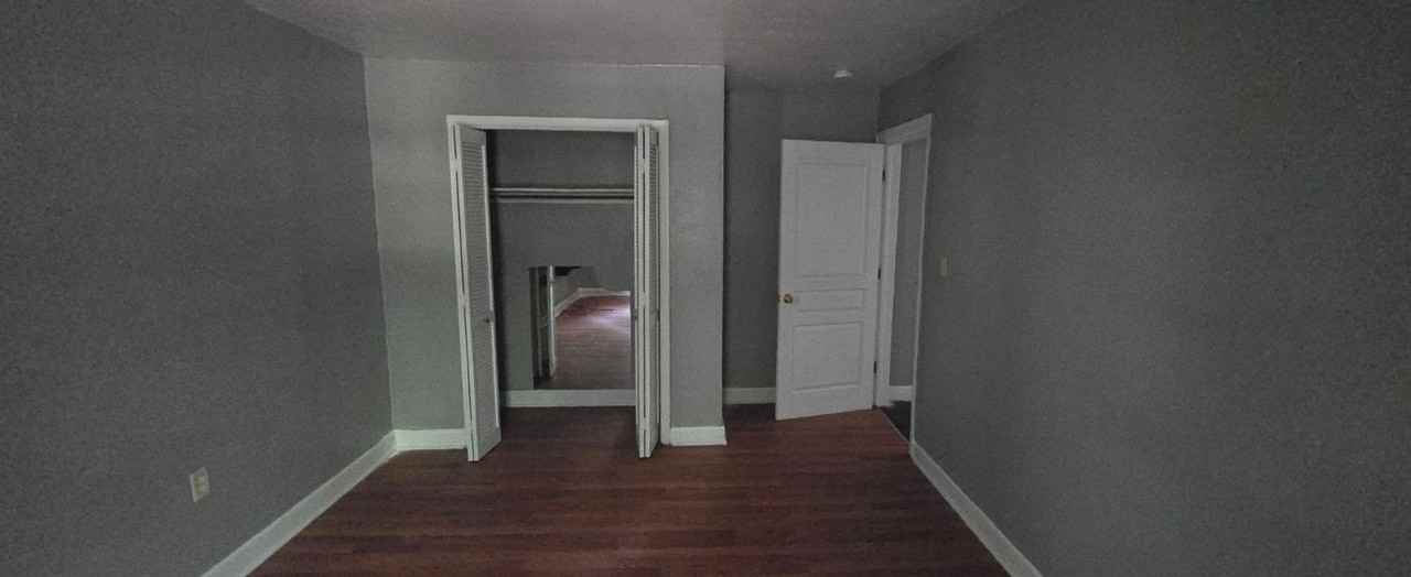 2028 Thomas Ave - Photo 7 of 7
