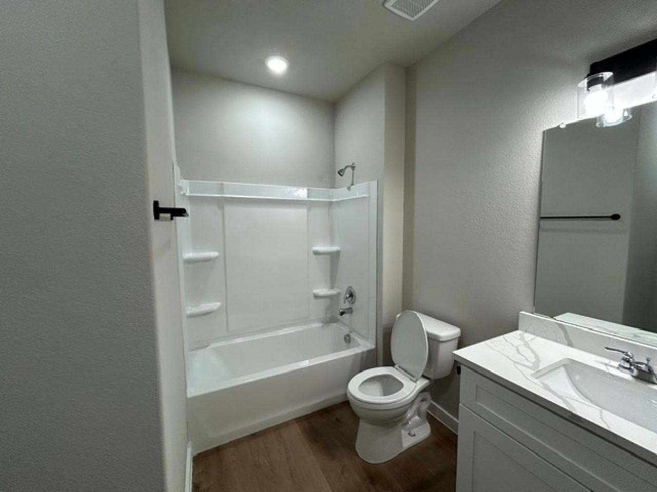 9007 Glen Mont #105 & 106 San Antonio, TX 78239 - Photo 7 of 10