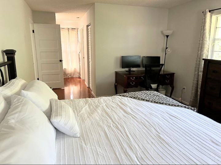 727 Gilda Dr #1 - Photo 2 of 27