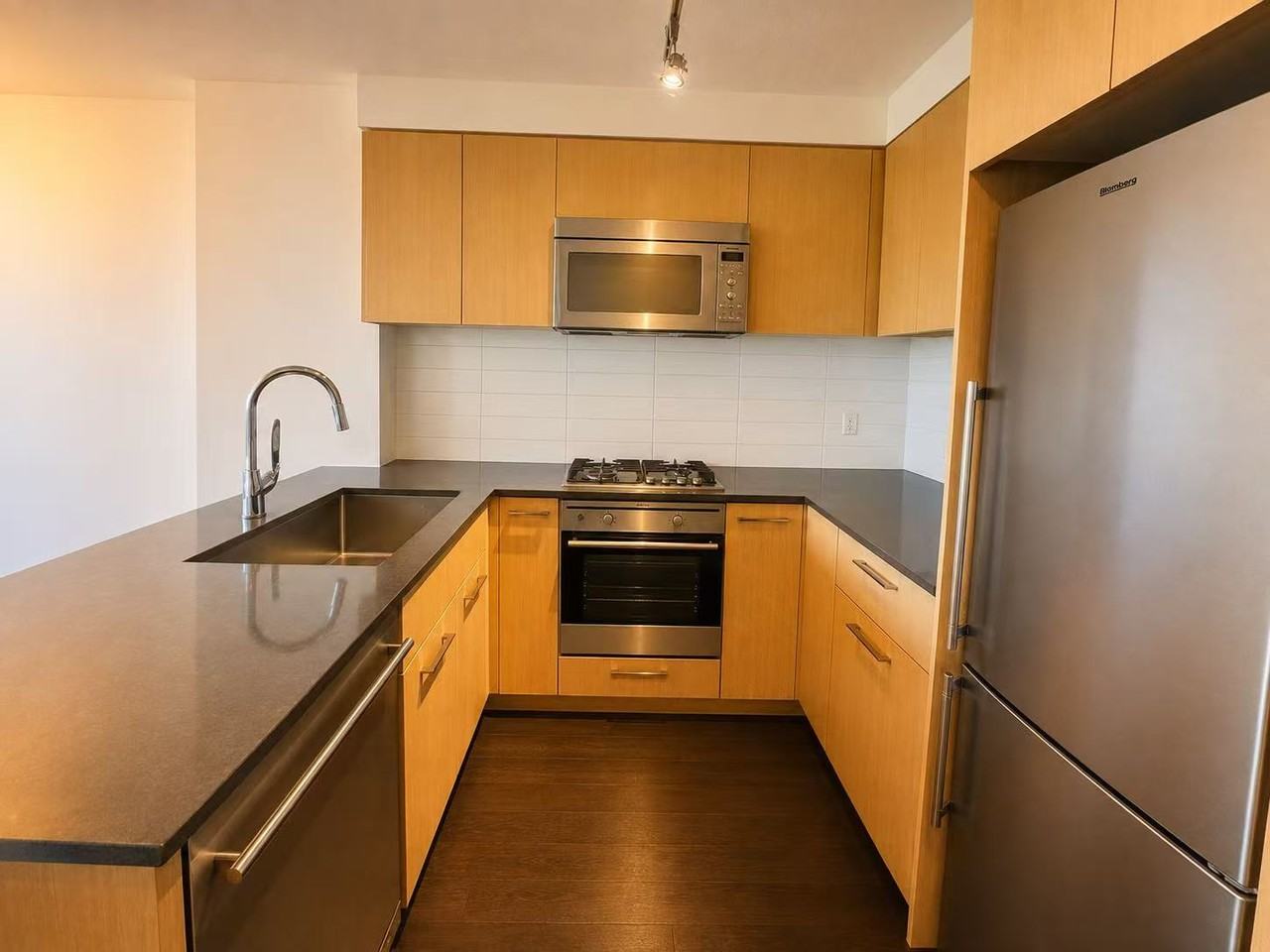 8000 Ackroyd Road - Photo 2 of 16
