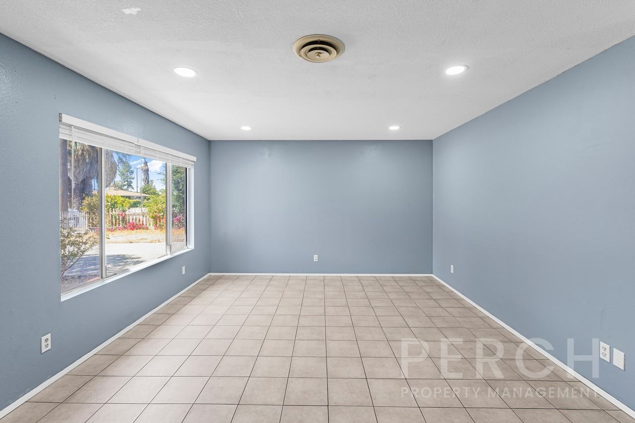 41344 Mayberry Ave #1 - Photo 6 of 29