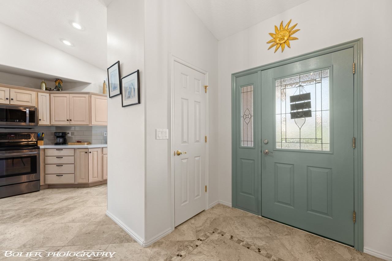 887 Ironwood Dr #1 - Photo 2 of 26