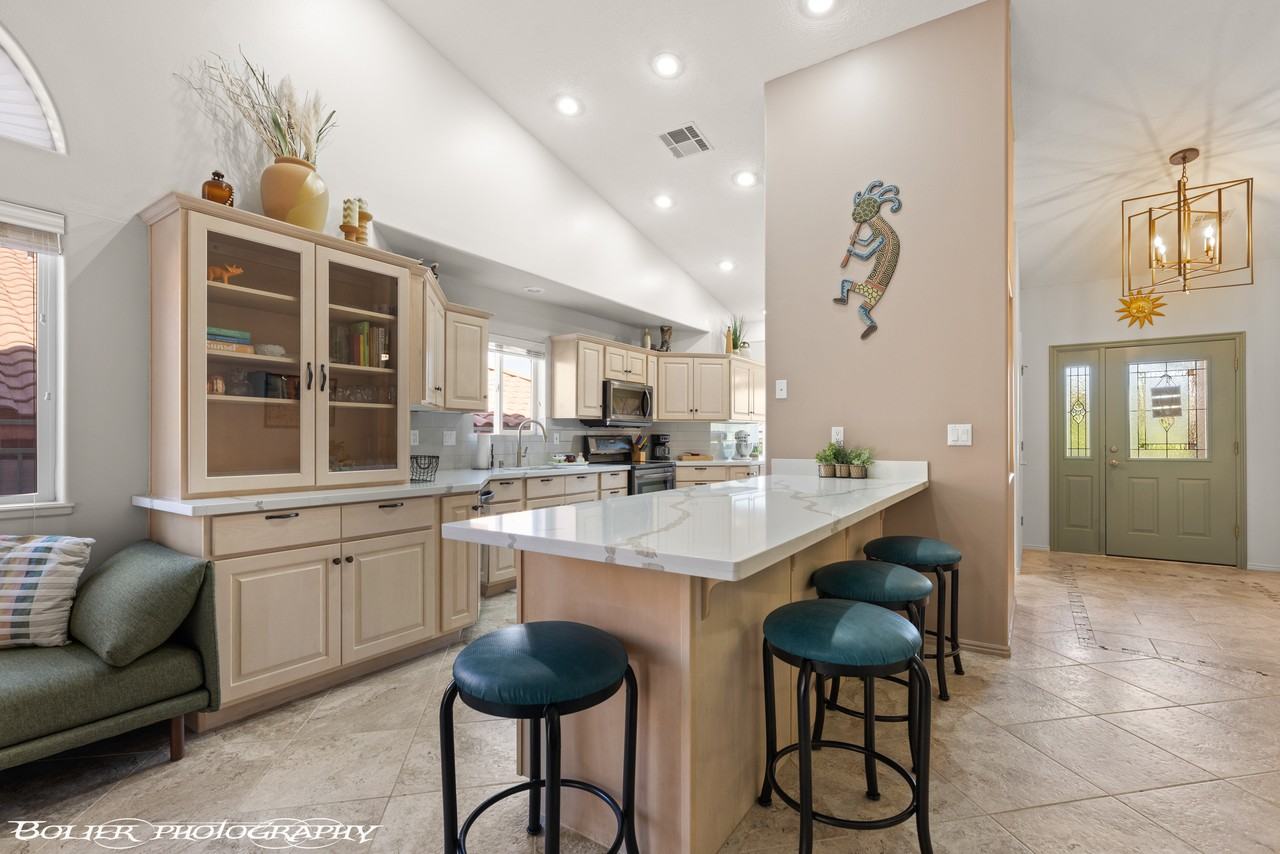 887 Ironwood Dr #1 - Photo 6 of 26