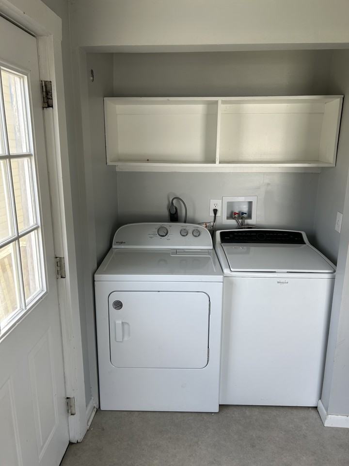 352 Dunkard Ave #B - Photo 5 of 10