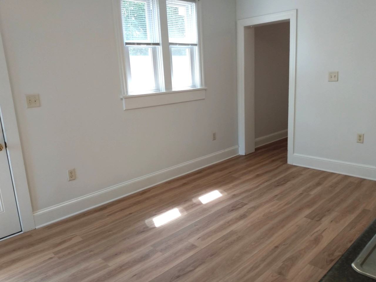 519 Nelson St #3 - Photo 5 of 23