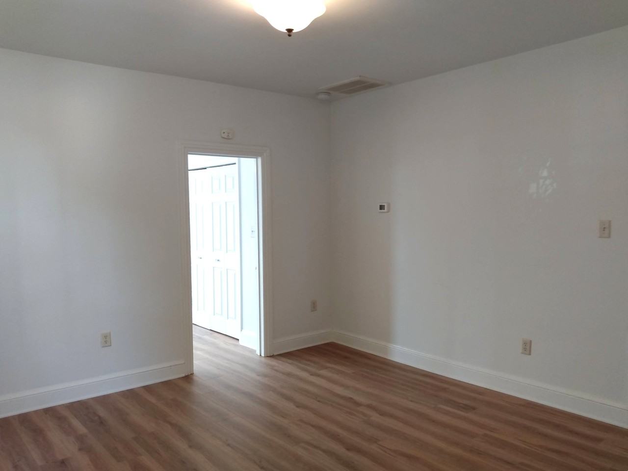 519 Nelson St #3 - Photo 7 of 23