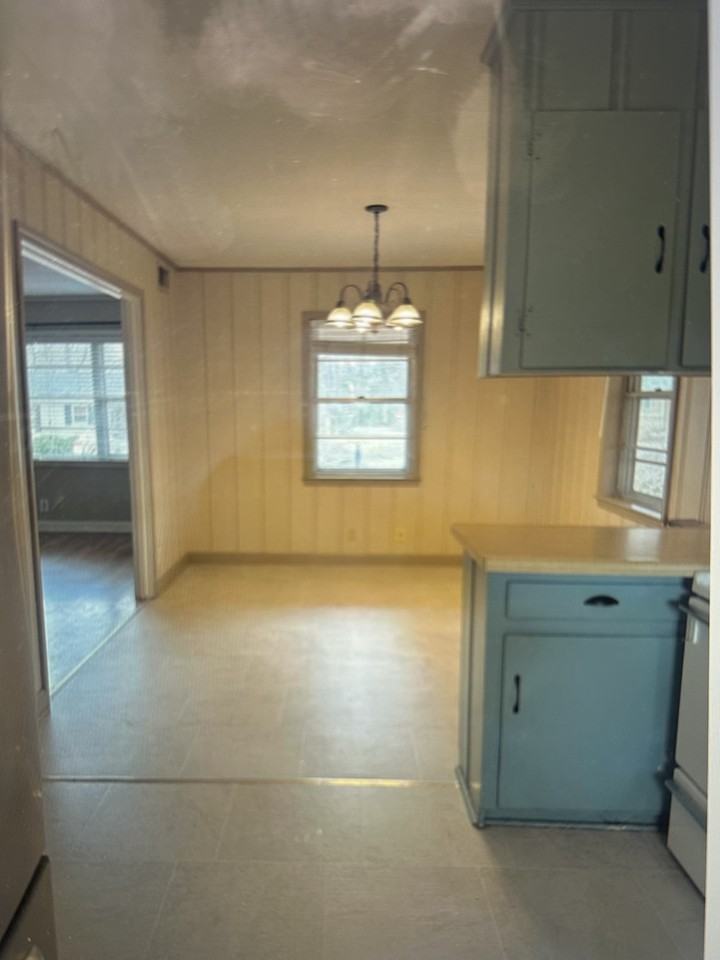 407 S Acre Dr #1 - Photo 4 of 16