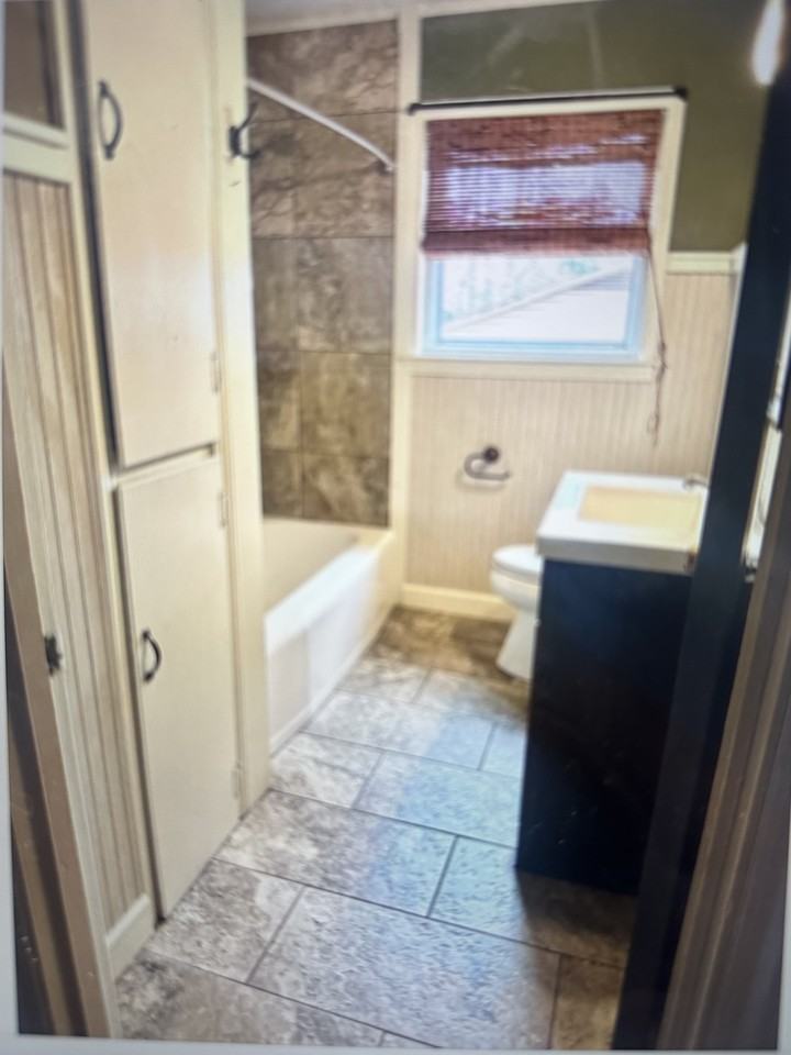 407 S Acre Dr #1 - Photo 5 of 16