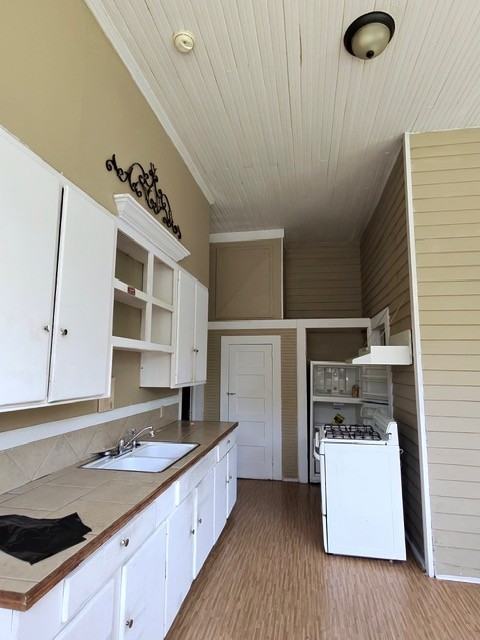 240 Dampeer St #240 - Photo 3 of 9