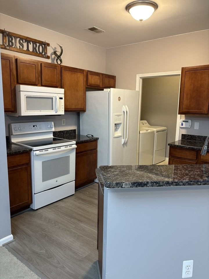 23778 Northstone Village Dr #1 - Photo 5 of 11