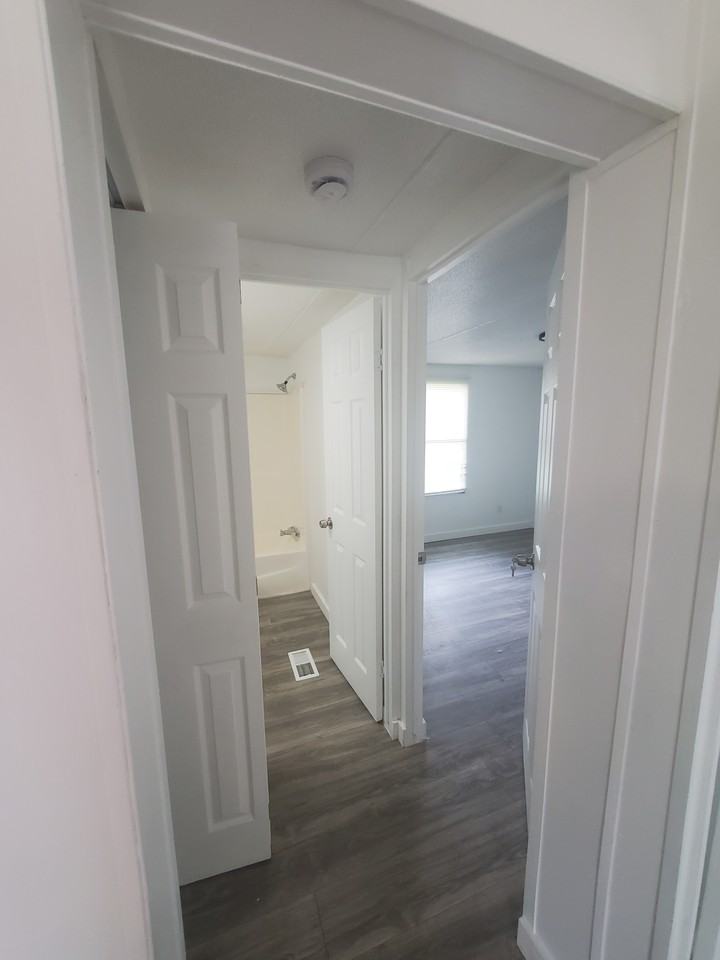 205 Royal St #1 - Photo 7 of 14