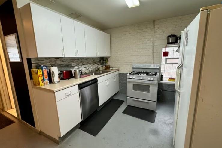 3237 West Thomas Street #G - Photo 4 of 7