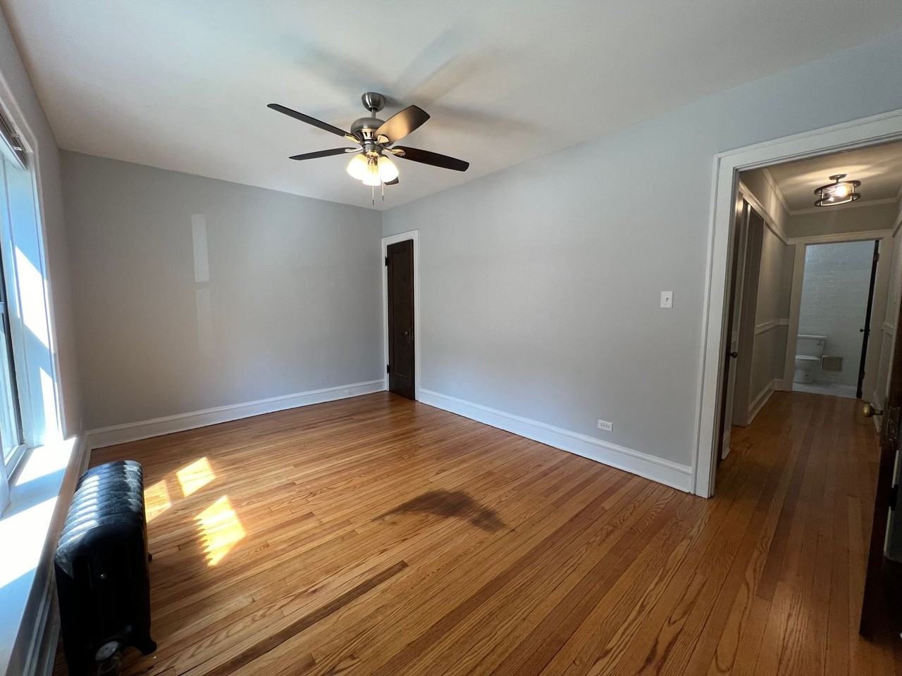 2121 Ridge Ave - Photo 5 of 7