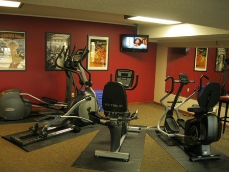 Whitnall Park Apartments - Photo 7 of 9