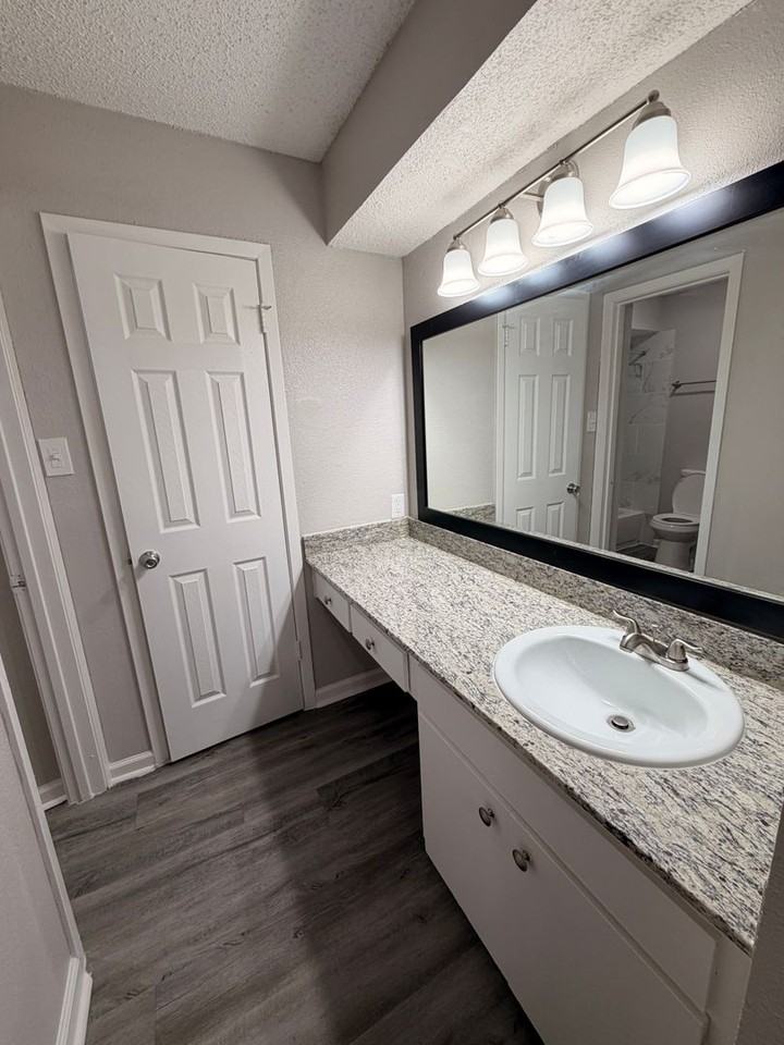 The Escapade Apartments - Photo 7 of 49