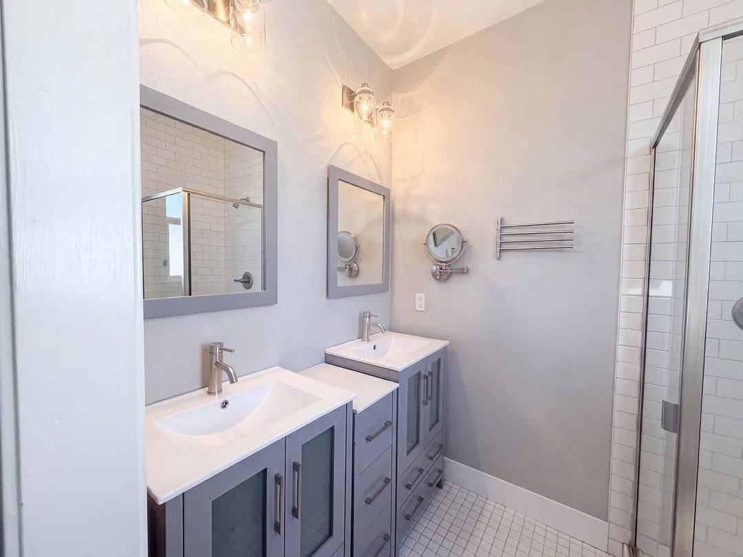 3210 San Jose Way - Photo 2 of 10