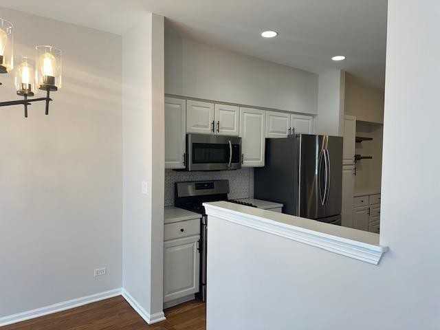 2813 Kentshire Ct - Photo 5 of 20
