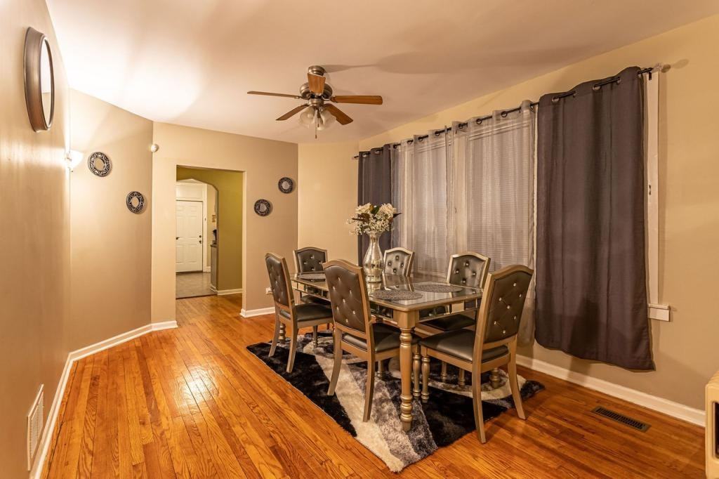 8035 S Paulina St ##2 - Photo 6 of 21