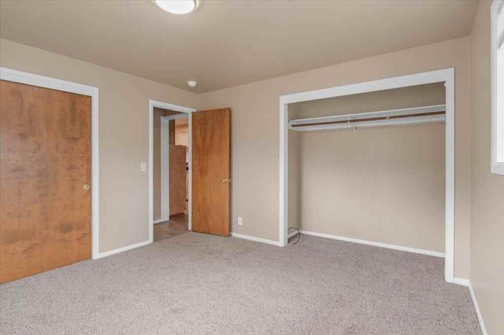 836 Nw 28th St - Photo 4 of 17