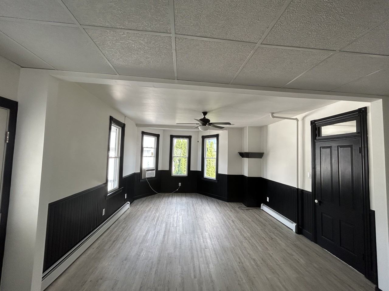 117 W Main St #A - Photo 6 of 11