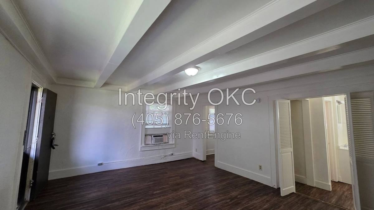 571 S University Blvd #8 - Photo 6 of 10