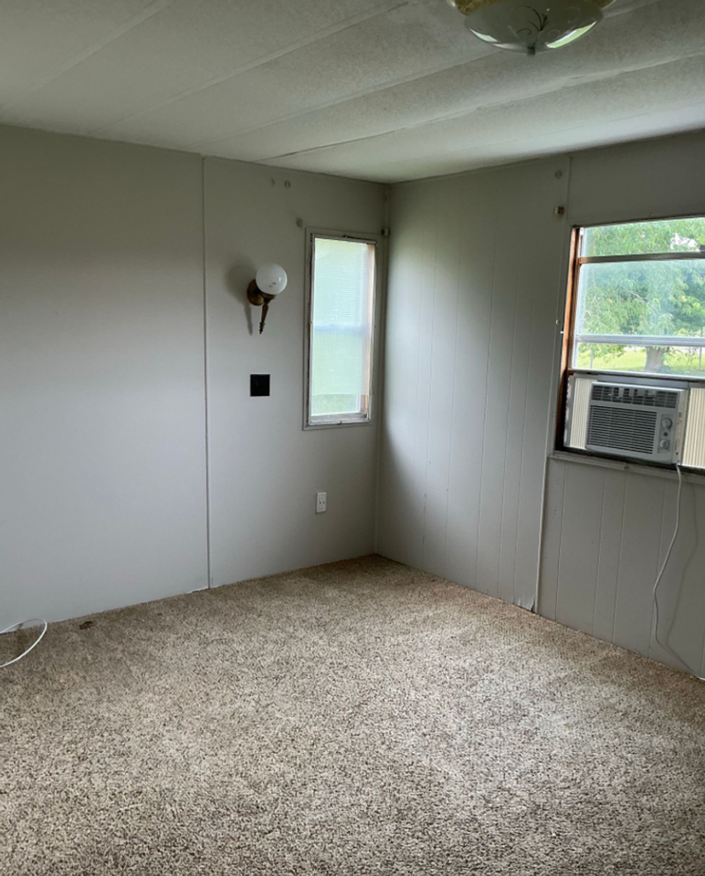 2871 N Charles Ave #5 - Photo 4 of 8