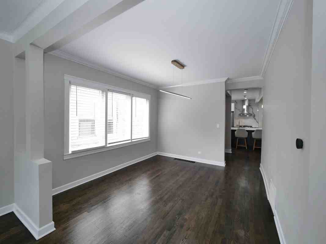 4416 N Marmora Ave - Photo 6 of 41