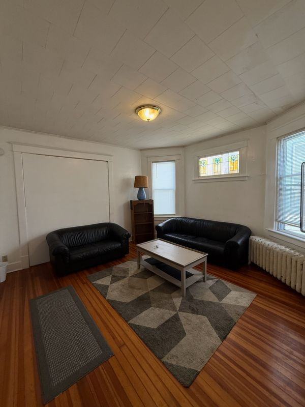 30 Magnolia Ter - Photo 3 of 11