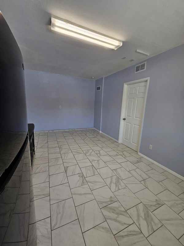 53798 Calle Sanborn ##Adu - Photo 7 of 10