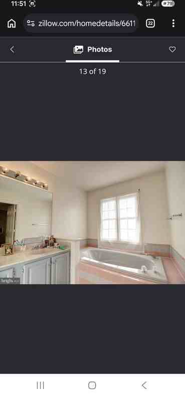 6611 Commodore Ct - Photo 3 of 9