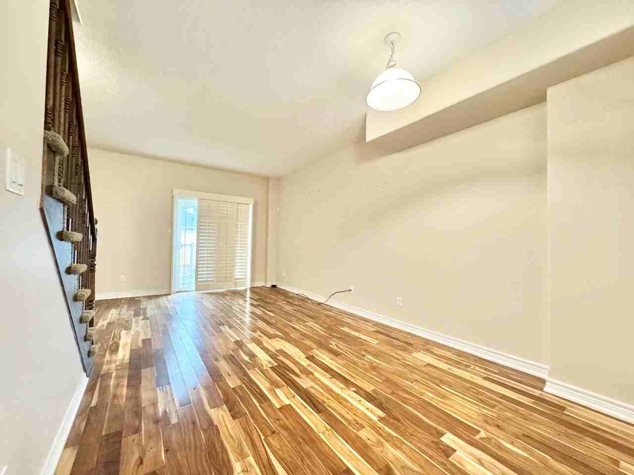 89 Willow Lane - Photo 2 of 16