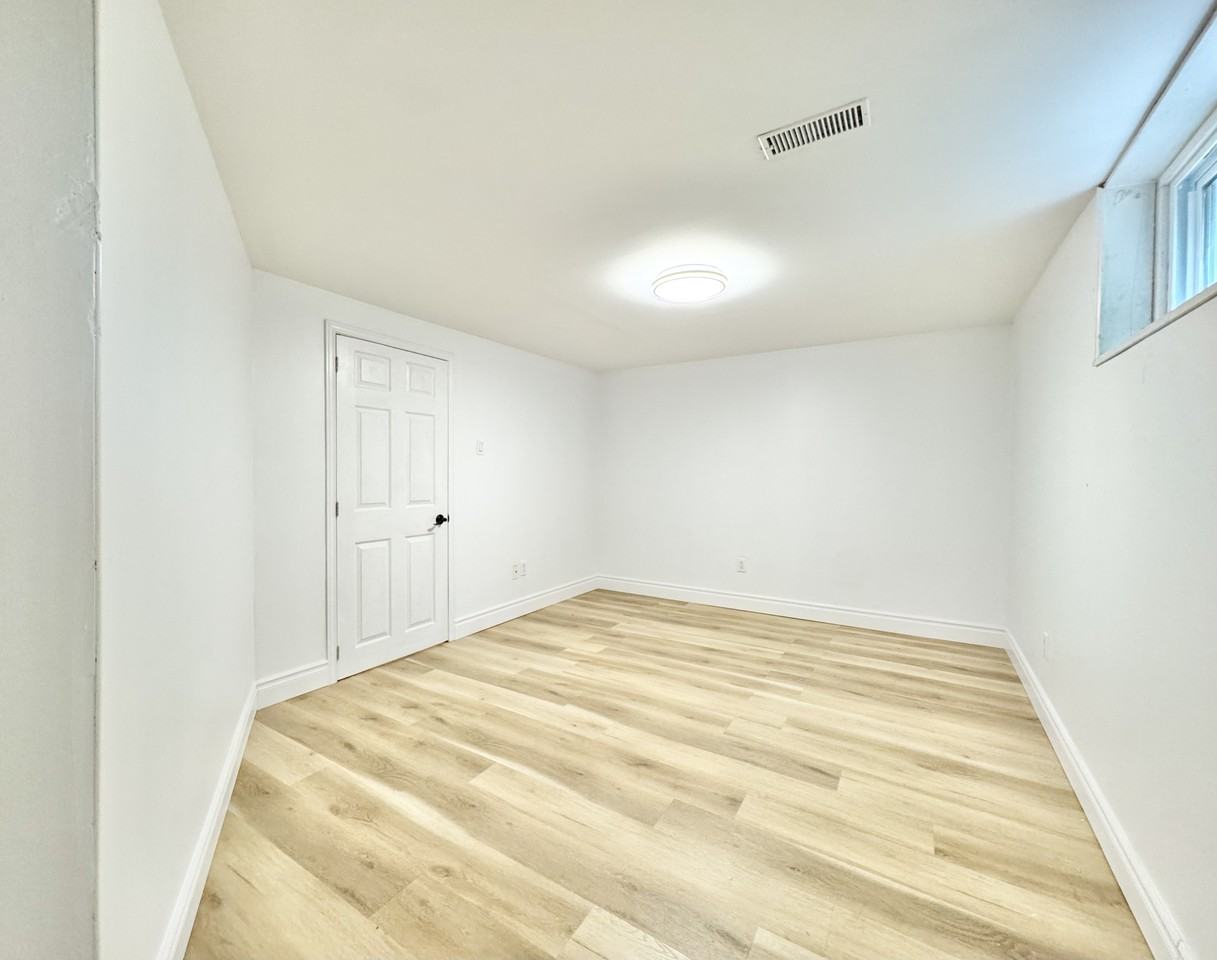 136 Campbell Ave #BS - Photo 5 of 19