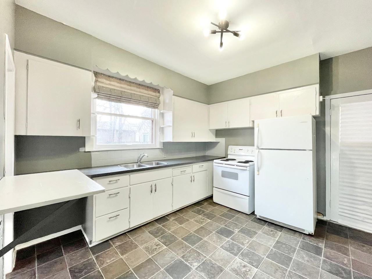 128 Geneva St #MAIN - Photo 3 of 13