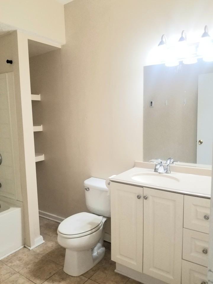 308 Broad St - Photo 7 of 12
