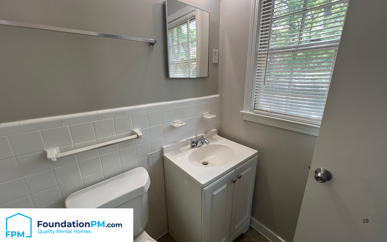3503 W Deerwood Ave - Photo 6 of 15