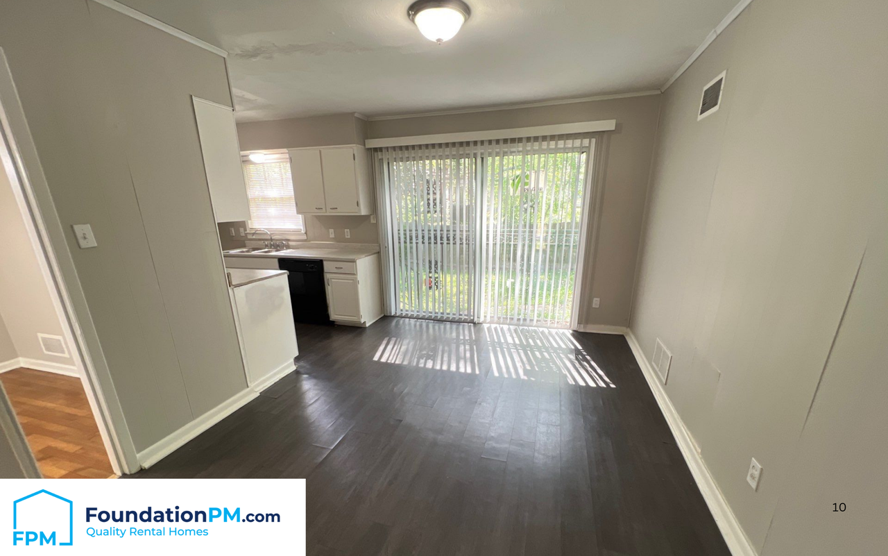 3503 W Deerwood Ave - Photo 5 of 15